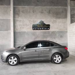 CHEVROLET - CRUZE - 2014/2014 - Cinza - R$ 61.900,00