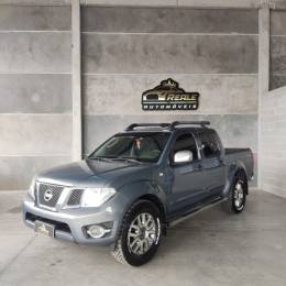 NISSAN - FRONTIER - 2015/2015 - Cinza - R$ 119.900,00