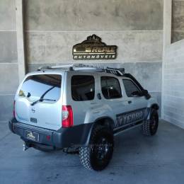 NISSAN - XTERRA - 2003/2004 - Prata - Sob Consulta