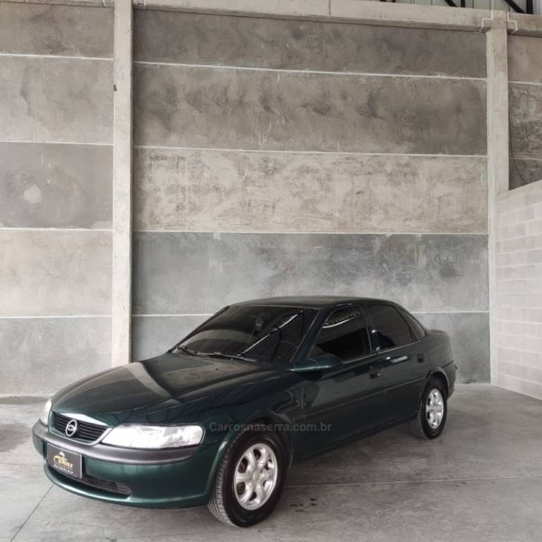 CHEVROLET - VECTRA - 1999/1999 - Verde - R$ 29.900,00