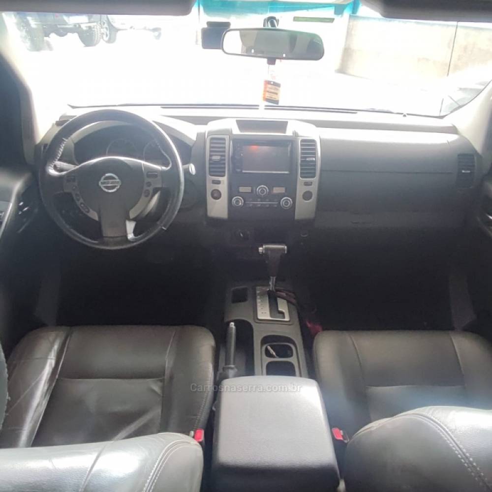 NISSAN - FRONTIER - 2015/2015 - Cinza - R$ 119.900,00
